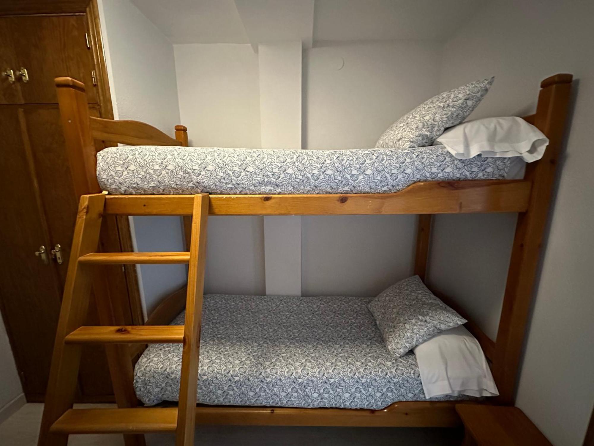 Apartamentos Tirol Formigal Kültér fotó