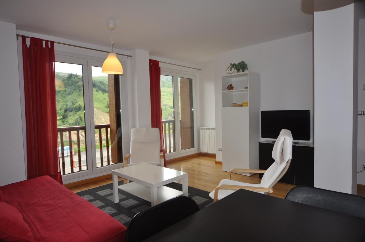 Apartamentos Tirol Formigal Kültér fotó
