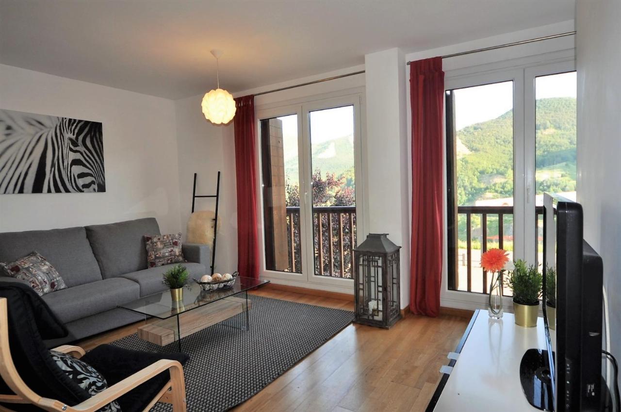 Apartamentos Tirol Formigal Kültér fotó